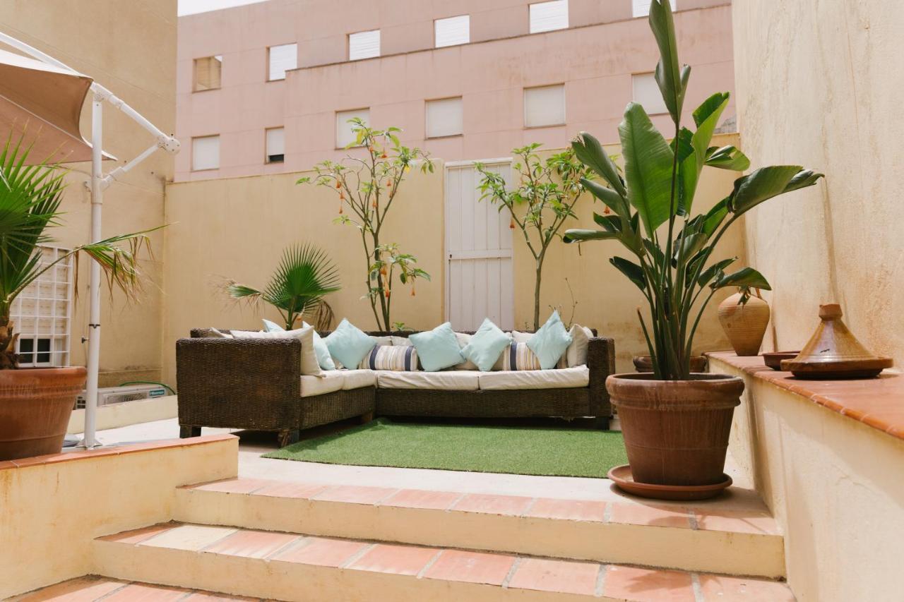 Апартаменты Ambb-Private Patio-Steps Away From Old Town Малага Экстерьер фото