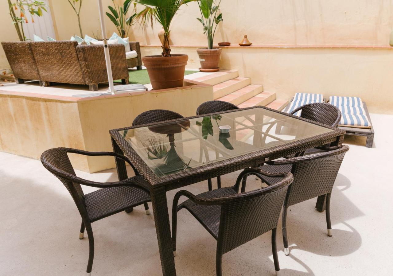 Апартаменты Ambb-Private Patio-Steps Away From Old Town Малага Экстерьер фото